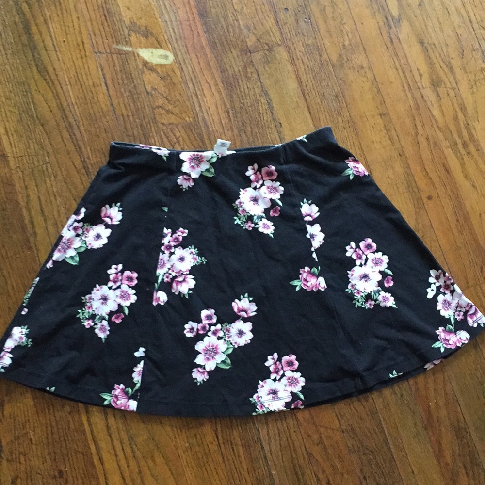 Forever 21 floral skater skirt